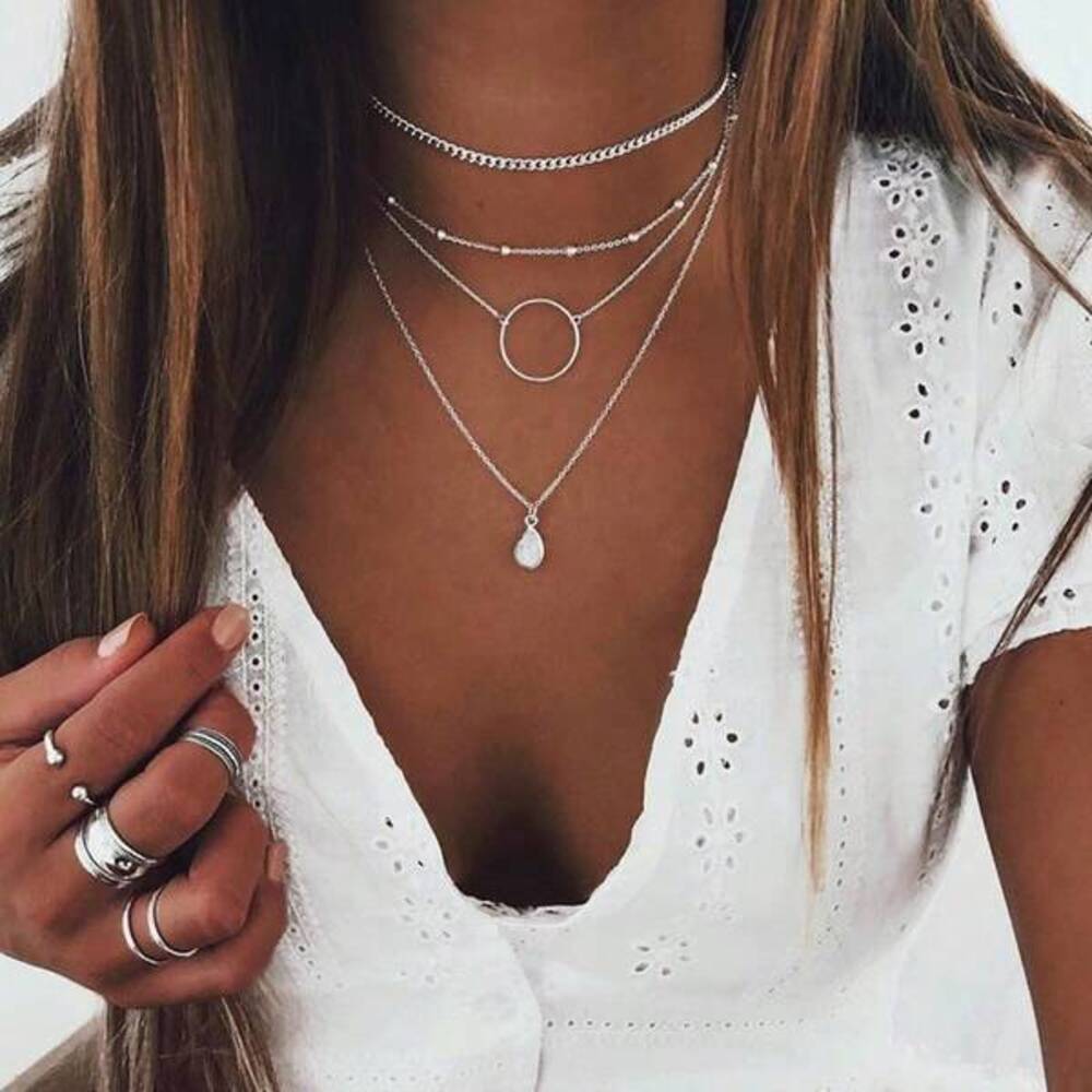 Minimalist Boho Style Metal Circle & Teardrop Pendant Necklace Set